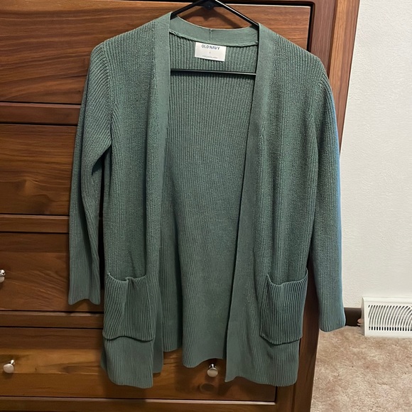 Old Navy Sweaters - OLD NAVY Women’s Emerald Cardigan with Pockets
